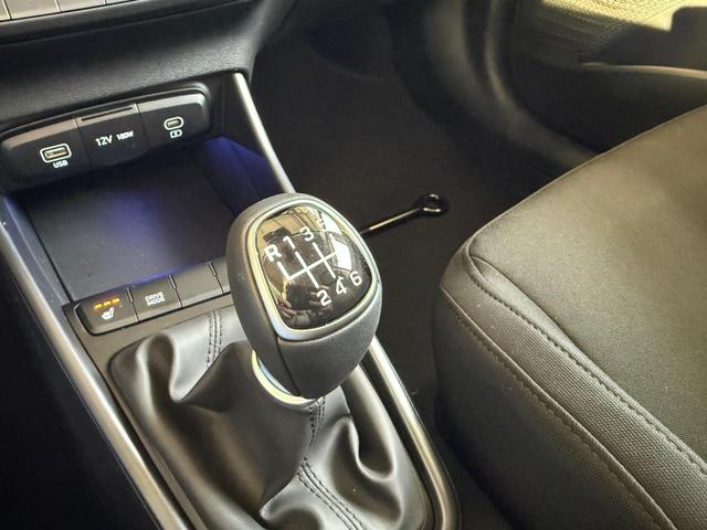 Hyundai i20 GO Plus 1.0 T-GDI 6MT 100 PS / Sitz + Lenkradheizung Navi Tempomat PDC Kamera Alu16 