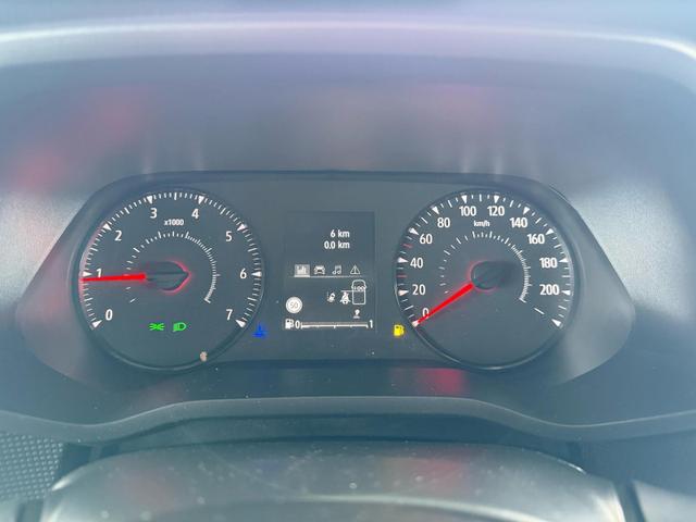 Renault Trafic Kastenwagen Advance L2H1 2.0 DCi 130 PK MT / 3.0T Doppelsitzb./ Kamera Trennwand Navi PDC V+H Carplay LED Allwetterbereifung 