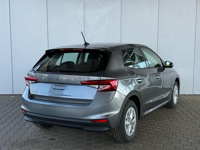 Skoda Fabia Selection 1.0 TSI DSG 85 kW / PDC H mit Kamera Front Assist 15 Zoll LM Felgen 
