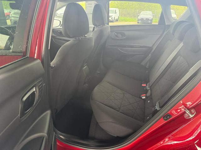 Hyundai BAYON i-Line Plus 1,2 MPI 5MT 84 PS 