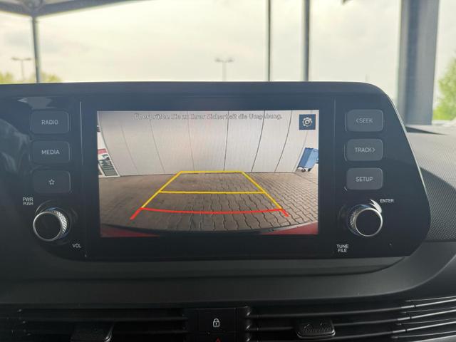 Hyundai BAYON i-Line Plus 1,2 MPI 5MT 84 PS 