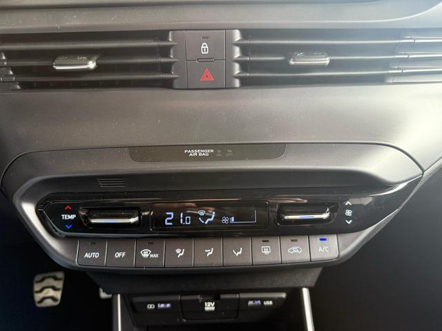 Hyundai BAYON i-Line Plus 1,2 MPI 5MT 84 PS 