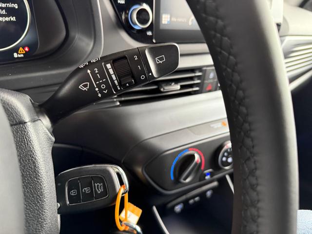 Hyundai i20 1.2 MPI 84 PS 5MT Comfort / PDC & Kamera Carplay Tempom./ ALU16 