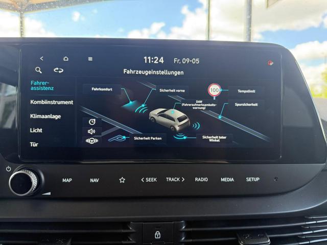 Hyundai BAYON 7DCT 1.0 T-GDI Premium mHEV / Bose Navi Keyless Klimaautom. LED Sitz & Lenkr.Heiz./ PDC V.&H./Kamera 