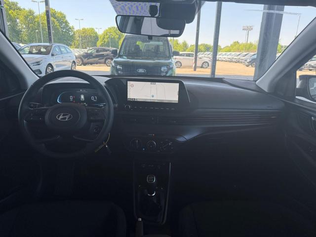 Hyundai BAYON 1,2 MPI Wave 5MT + Sitz & Lenkr. Heiz / Navi PDC m.Kamera Tempom./ALU 16 