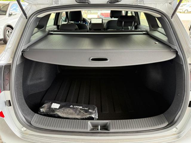 Hyundai i30 Kombi Comfort+1.5 GDI 6MT / Navi PDC V.&H. Kamera LED Carplay Sitz & Lenkr.Heiz. 