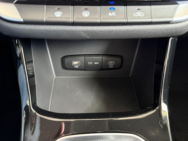 Hyundai i30 Kombi Comfort+1.5 GDI 6MT / Navi PDC V.&H. Kamera LED Carplay Sitz & Lenkr.Heiz. 