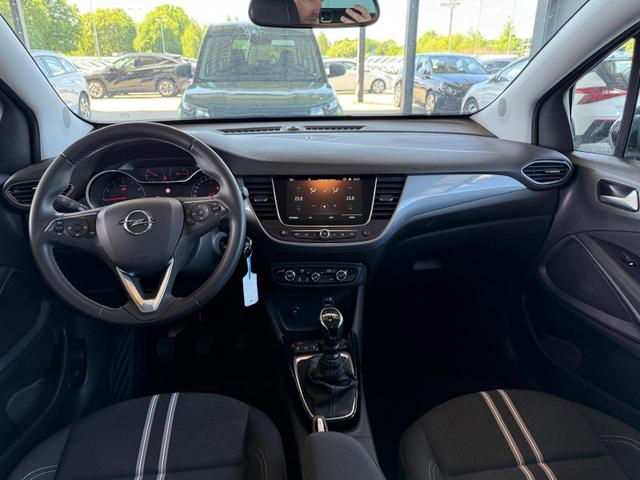 Opel Crossland 1.2 Turbo 110PS 6MT Elegance Panoramadach / Klima Automatic PDC v+h 