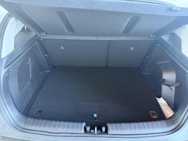 Hyundai BAYON 6MT1.0 T-GDI Premium mHEV / Bose Navi Keyless Klimaautom. LED Sitz & Lenkr.Heiz./ PDC V.&H./Kamera 