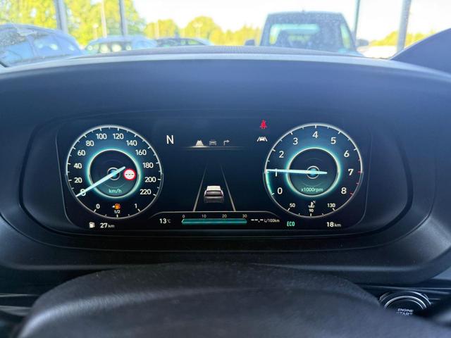 Hyundai BAYON 6MT1.0 T-GDI Premium mHEV / Bose Navi Keyless Klimaautom. LED Sitz & Lenkr.Heiz./ PDC V.&H./Kamera 