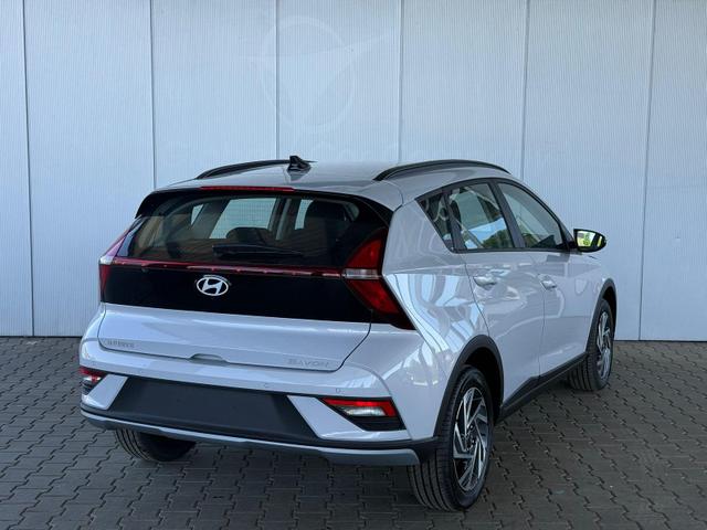 Hyundai BAYON 1,2 MPI Wave 5MT + Sitz & Lenkr. Heiz / Navi PDC m.Kamera Tempom./ALU 16 