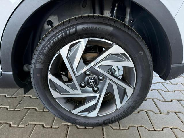 Hyundai BAYON 1,2 MPI Comfort+ 5MT / Navi PDC m.Kamera Tempom. ALU 16 
