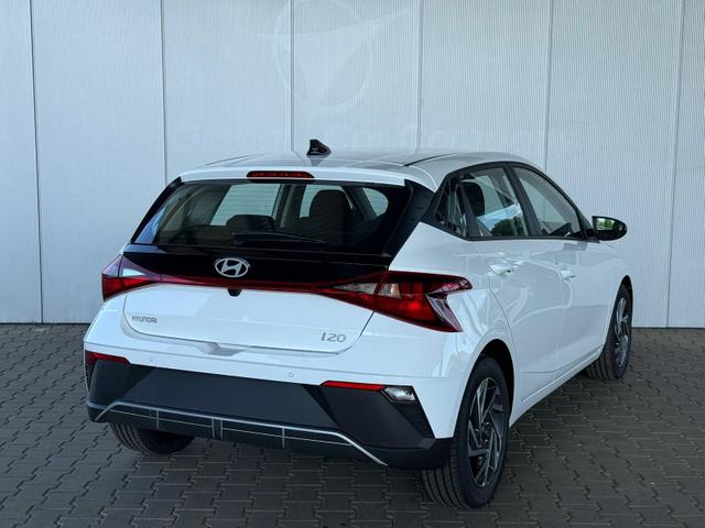Hyundai i20 5 MT 84 PS 1.2 MPI Comfort Smart / PDC m.Kamera Tempom./ Carplay ALU16 