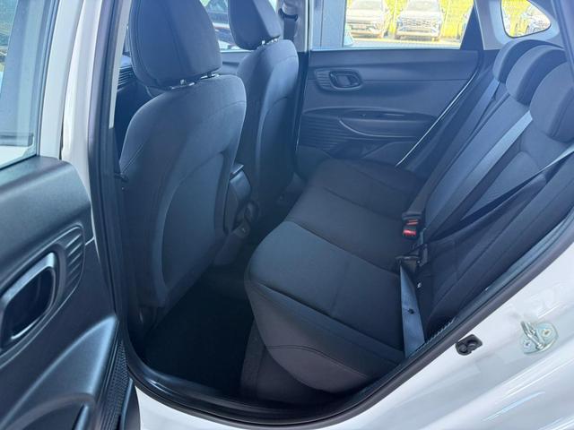 Hyundai i20 6 MT 100 PS 1.0 T-GDI mHEV Comfort Smart / PDC m.Kamera Tempom./ Carplay ALU16 