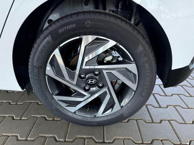 Hyundai i20 6 MT 100 PS mHev 1.0 T-GDI Comfort / PDC m.Kamera Tempom./ Carplay ALU16 