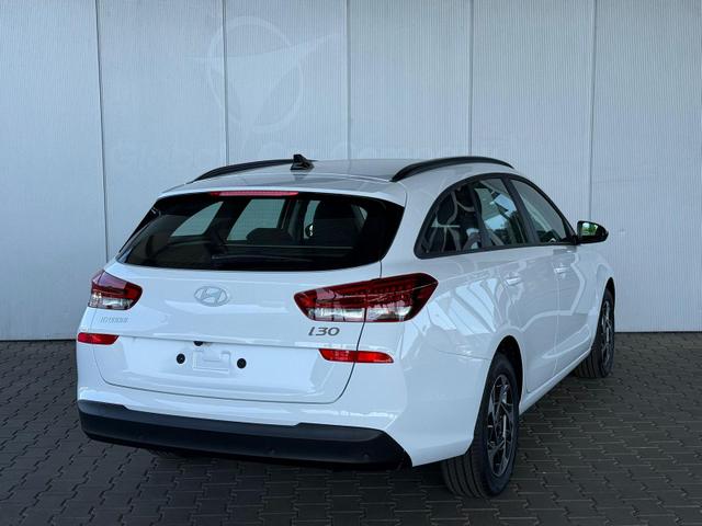Hyundai i30 Kombi Smart 1.5 GDI 6MT 