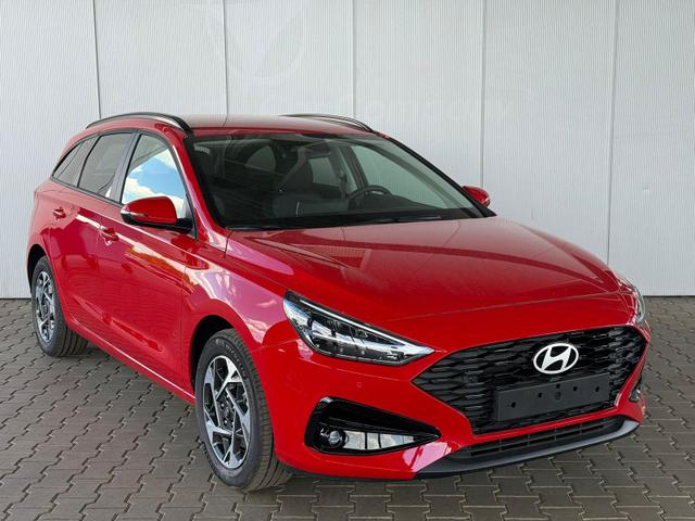 Hyundai i30 Kombi Comfort+1.5 GDI 6MT / Navi PDC V.&H. Kamera LED Carplay Sitz & Lenkr.Heiz. 