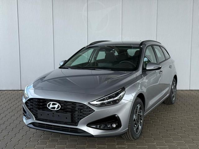 Hyundai i30 Kombi - GO 1.5 DPI / Sitz + Lenkradh./ LED Navi Tempomat Alu16 PDC V.&H.m.Kamera
