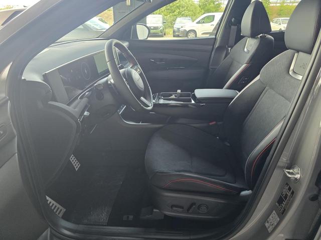 Hyundai TUCSON N-Line 1.6 T-GDi 6AT 2WD HEV 215 PS / Sitzpaket 360 Kam./ ACC Memory 4 X Sitzh. Matrix-LED ALU19 