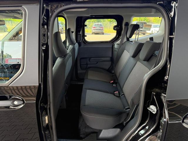 Ford Tourneo Courier 1.0 Ecoboost 125 PS Titanium 5 Sitzer / Sitz-Lenkrad & Frontsch.Heiz./ Klimaautom./ Carplay PDC Dachreling /5-Jahre Garantie 