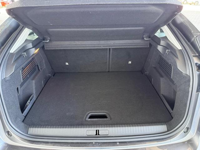 Citroën C4 Plus 1.2 ESS 130 PS EAT8 / Navi PDC m.Kamera LED Tempom. Alu 18 