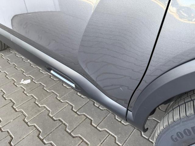 Citroën C4 Plus 1.2 ESS 130 PS EAT8 / Navi PDC m.Kamera LED Tempom. Alu 18 