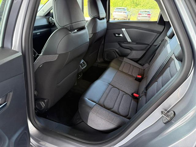 Citroën C4 Plus 1.2 ESS 130 PS EAT8 / Navi PDC m.Kamera LED Tempom. Alu 18 Keyless 
