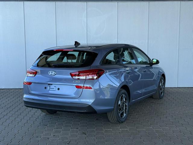 Hyundai i30 Kombi Comfort 1.5 T-GDI /Navi / PDC V+H.m.Kamera LED ALU16 Carplay Kurvenlicht 