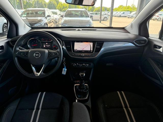 Opel Crossland 1.2 turbo 110PK 6MT Elegance Panoramadach / Klima Automatic PDC v+h 