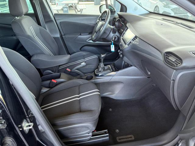 Opel Crossland 1.2 turbo 110PK 6MT Elegance Panoramadach / Klima Automatic PDC v+h 