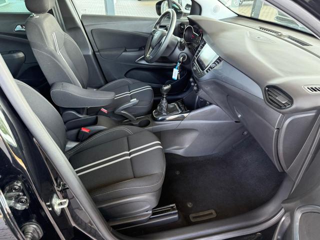 Opel Crossland 1.2 turbo 110PK 6MT Elegance Panoramadach / Klima Automatic PDC v+h 
