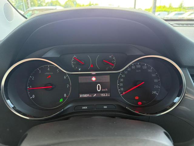 Opel Crossland 1.2 turbo 110PK 6MT Elegance Panoramadach / Klima Automatic PDC v+h 