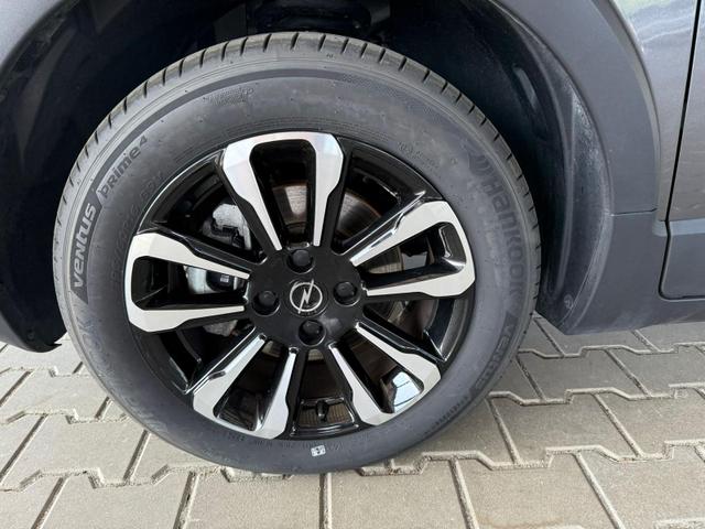 Opel Crossland 1.2 turbo 110PK 6MT Elegance Panoramadach / Klima Automatic PDC v+h 