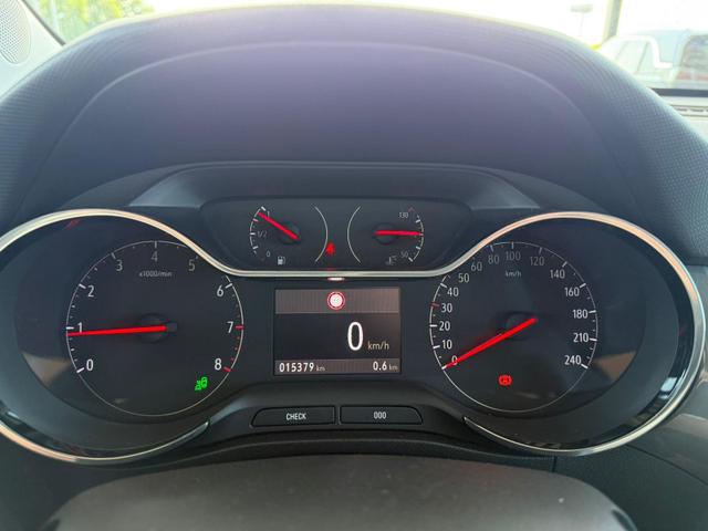 Opel Crossland 1.2 turbo 110PK 6MT Elegance Panoramadach / Klima Automatic PDC v+h 