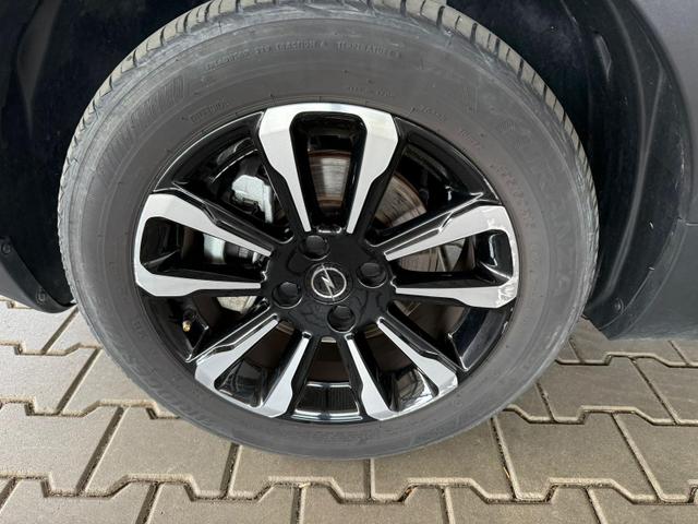 Opel Crossland 1.2 turbo 110PK 6MT Elegance Panoramadach / Klima Automatic PDC v+h 