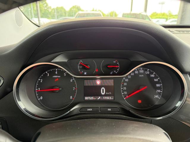Opel Crossland 1.2 turbo 110PK 6MT Elegance Panoramadach / Klima Automatic PDC v+h 