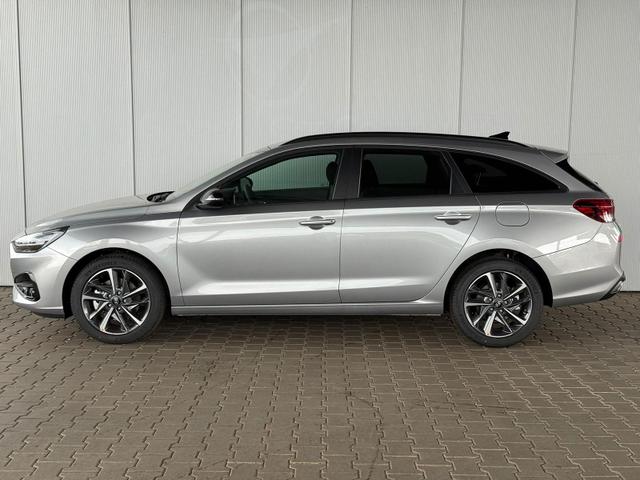 Hyundai i30 Kombi GO Plus 1.5 DPI 97 PS 6MT / Sitz + Lenkradh./ LED Navi Tempomat Alu16 PDC V.&H.m.Kamera Totenwinkel assist. 