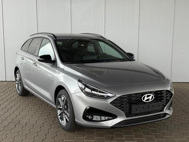 Hyundai i30 Kombi GO Plus 1.5 DPI 97 PS 6MT / Sitz + Lenkradh./ LED Navi Tempomat Alu16 PDC V.&H.m.Kamera Totenwinkel assist. 