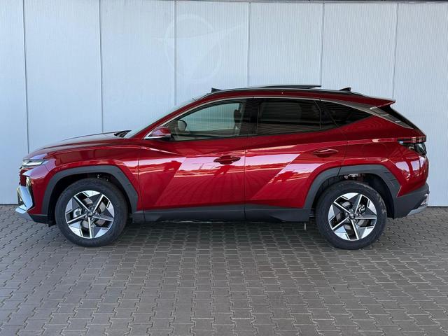 Hyundai TUCSON NX4 GO 1,6 T-GDi 2WD 6MT 160 PS / Panoramadach Sitz + Lenkradheizung LED-Scheinw./ Navi Einparkhilfe V+H mit Kamera 
