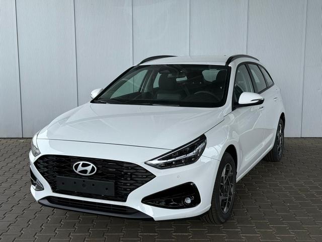 Hyundai i30 Kombi - GO 1.5 DPI 97 PS / Sitz + Lenkradh./ LED Navi Tempomat Alu16 PDC V.&H.m.Kamera