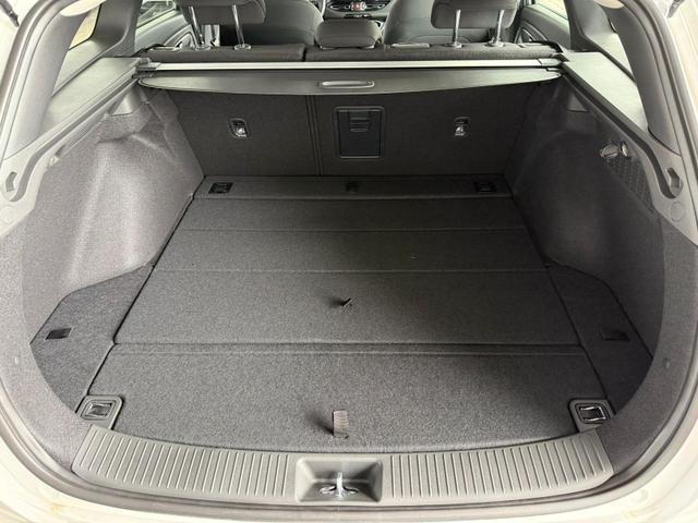 Hyundai i30 Kombi GO 1.5 DPI 97 PS / Sitz + Lenkradh./ LED Navi Tempomat Alu16 PDC V.&H.m.Kamera 