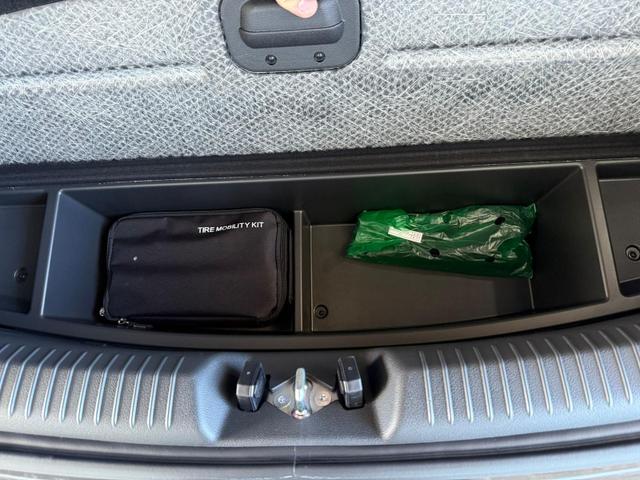 Hyundai i30 GO Plus 1.5 TGDI DCT 48V Go! Paket / Navi PDC V.&H.m.Kamera Keyless LED Sitz & Lenkr.Heiz /Klimaautom./ ALU17 