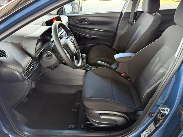 Hyundai i20 - 1.2MPi 5MT Emotion / Navi PDC-Kamera Sitz & Lenkr.Heiz./ LED m.Kurvenl. Klimaautom./ ALU16