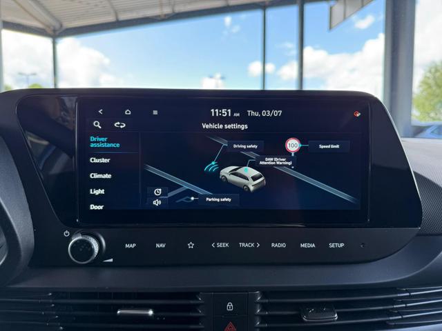 Hyundai i20 1.2MPi 5MT Emotion / Navi PDC-Kamera Sitz & Lenkr.Heiz./ LED m.Kurvenl. Klimaautom./ ALU16 