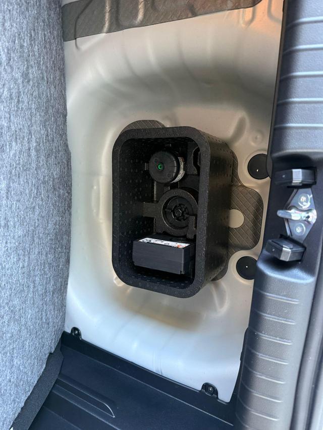 Hyundai i20 1.2MPi 5MT Emotion / Navi PDC-Kamera Sitz & Lenkr.Heiz./ LED m.Kurvenl. Klimaautom./ ALU16 