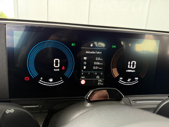 Hyundai KONA Comfort - Club 1.6 T-GDI 6 MT / Navi Keyless LED Alu17 