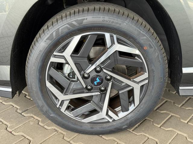Hyundai KONA 1.6T-GDI 137 PS Prime N-Line DCT / NAVI 4x SHZ PDC vo. + hi. Kamera LED KEYLESS LM-Felgen 18 Zoll 