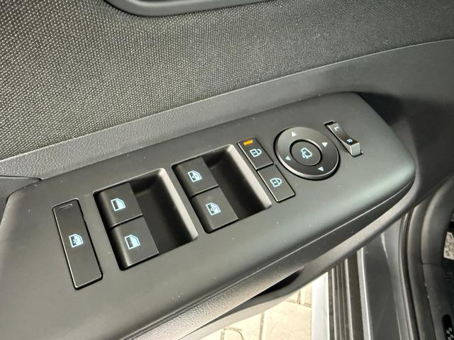 Hyundai KONA 1.6T-GDI 137 PS Prime N-Line DCT / NAVI 4x SHZ PDC vo. + hi. Kamera LED KEYLESS LM-Felgen 18 Zoll 