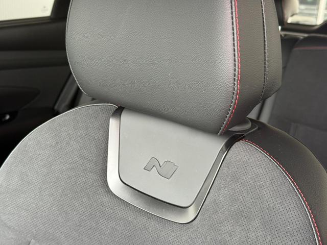 Hyundai TUCSON MY 2025 1.6 T-GDi 160 PS N-Line 6MT / el. Heckklappe PDC vo. + hi. mit Kamera KEYLESS 3-Zonen Klimaaut. LED NAVI LM-Felgen 19 Zoll 