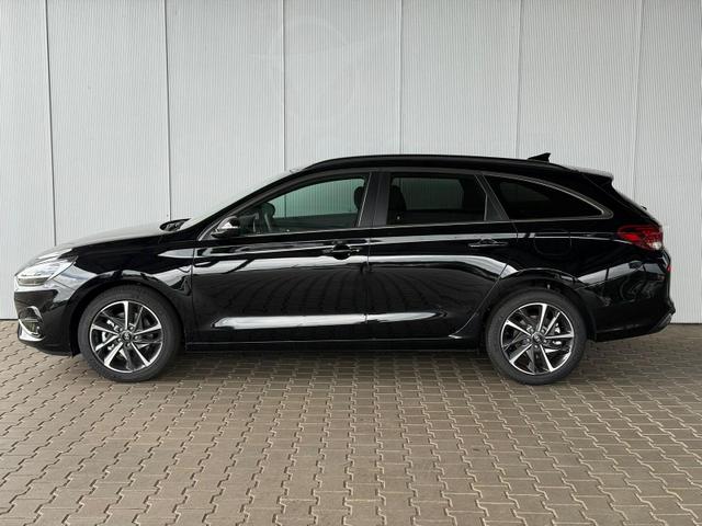 Hyundai i30 Kombi - PD GO Plus 1.5 T-GDI 140 PS 7DCT 48V MHEV ACC / Pano Schiebedach Toterwinkelassist Keyless Entry 